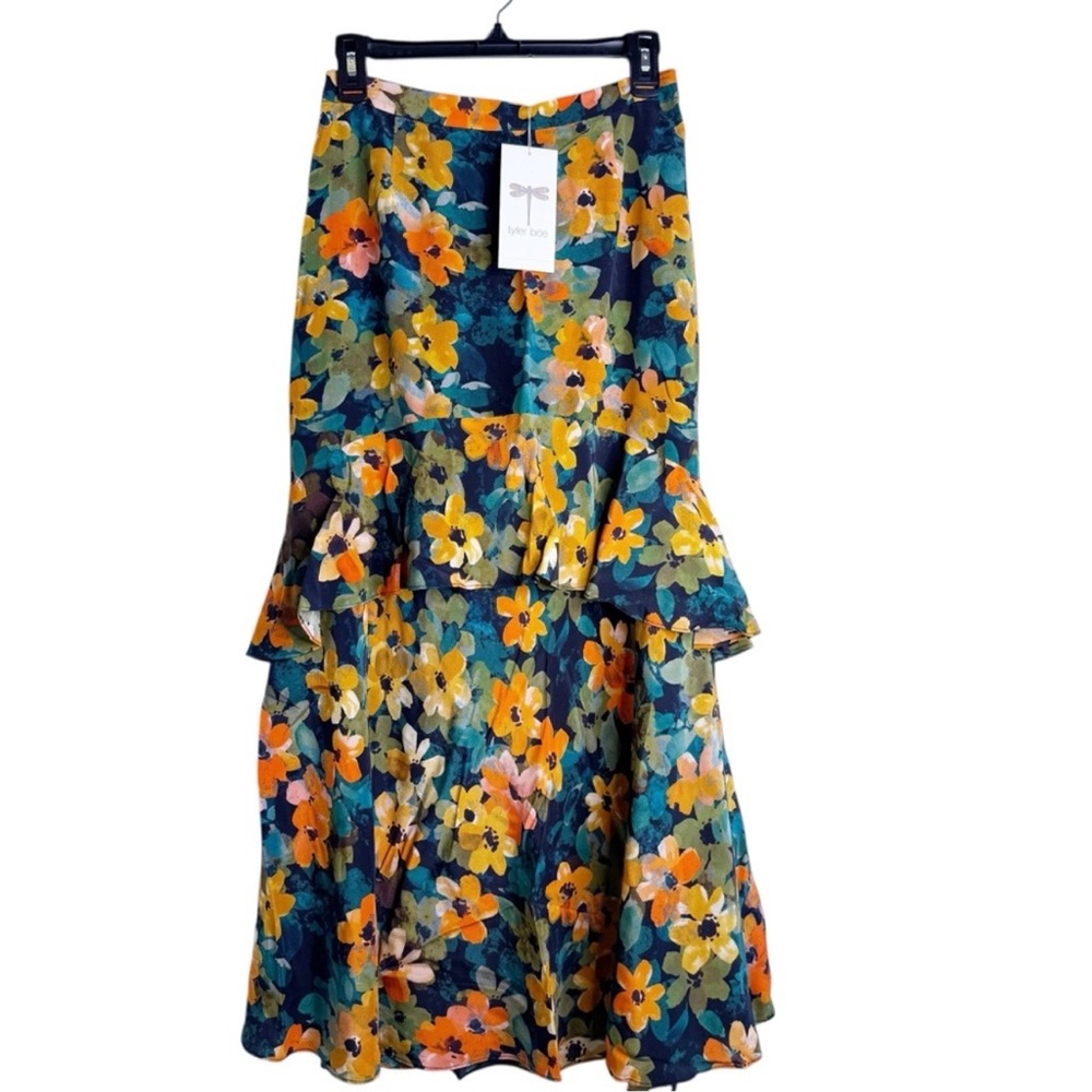 TYLER BOE NWT Silk Floral Tiered Ruffle Skirt Size 4 in Green Multi
